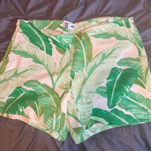 Old Navy palm print shorts
